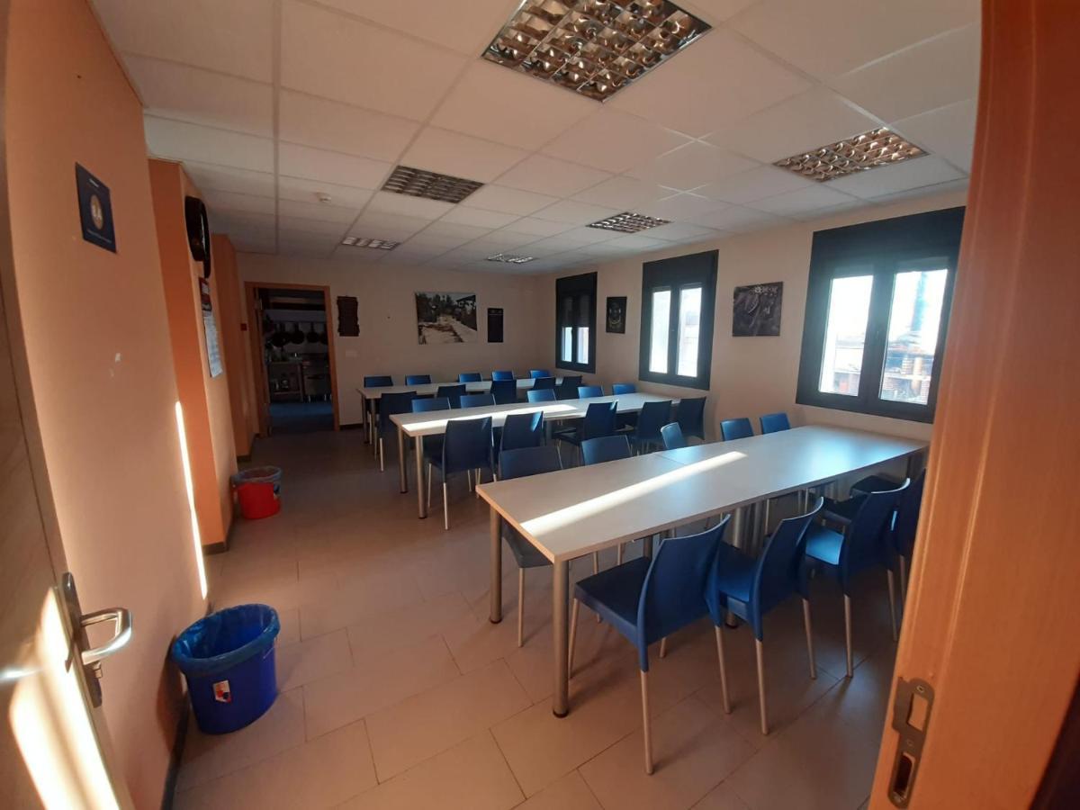Albergue Villa Nava De La Asuncion Esterno foto